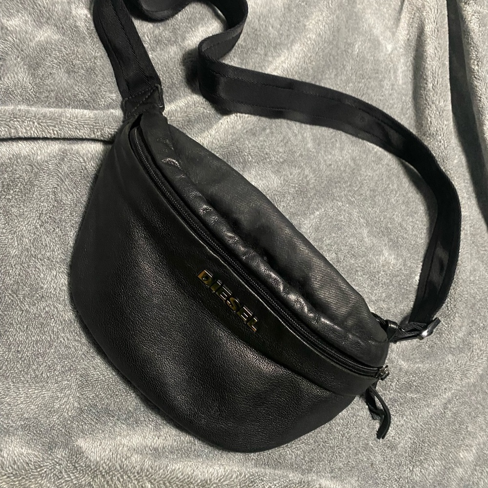 Diesel Black Leather Shoulder Bag